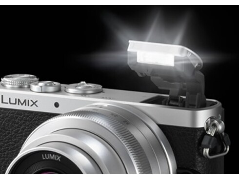 ミラーレス一眼 Panasonic - LUMIX DMC-GM1K + 12-32mm H-FS12032 ヨドバシ.com - パナソニック Panasonic DMC-GM1K-S [LUMIX