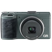 GR Limited Edition [カメラ本体＋フード＆アダプター「GH-3 Limited Edition」＋ソフトケース「GC-5 Limited Edition」＋ネックストラップ「GS-3 Limited Edition 付」]
