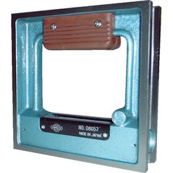 角型精密水準器 A級 寸法150X150 感度0.02 TSL-A1502