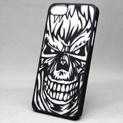 MINIOPAL SELLCTION 23216 [iPhone5/5s用 浮き彫り風 スカルケース プラスチック ブラック]