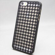 MINIOPAL SELLCTION 24671 [iPhone5/5s用 彫刻風 チェック柄ケース プラスチック ブラック]