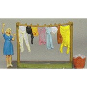 28110 [1/87 洗濯物干し 1体入]