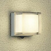 人感センサー付LED屋外ブラケット 6W 非調光 電球色 ON/OFFタイプI DWP-38363Y