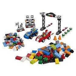 ヨドバシ.com - LEGO レゴ 10673 [ジュニア レーシングセット 4～7歳