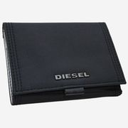 三つ折り財布 ブラック X01682 PR520 T8013