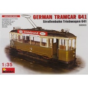38003 [1/35 ドイツ路面電車 ベ－ス付]