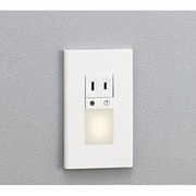 明暗センサー付LEDフットライト コンセント付 1W 電球色 OB255071