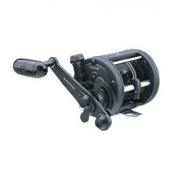 SHIMANO titanosu 船 GT2000 93_1.jpg