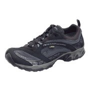 SYNC Mtn LOW GTX ウォーキングシューズ 26.0cm ブラック 010 [EBK534]
