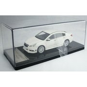 W183 [1/43 スバル レガシィ B4 2.5GT 純正オプション付 サテンホワイトパール]