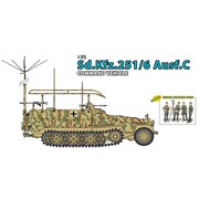 CH9150 ドイツ軍 Sd.Kfz.251/6Ausf.C 指揮車 w/ドイツ士官 [1/35スケール 組立キット]