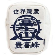 世界遺産富士山 フック付き ポーチ アイボリー BUZ040239