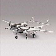 5479 P-38J ライトニング [1/48スケール 未塗装プラモデル]