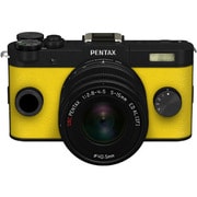 Q-S1 ズームレンズキット ブラック×カナリアイエロー 003 [ボディ＋交換レンズ「PENTAX-02 STANDARD ZOOM」]