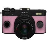 Q-S1 ズームレンズキット ブラック×ペールピンク 007 [ボディ＋交換レンズ「PENTAX-02 STANDARD ZOOM」]