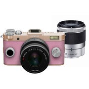 Q-S1 ダブルズームキット シャンパンゴールド×ペールピンク 028 [ボディ＋交換レンズ「PENTAX-02 STANDARD ZOOM」「PENTAX-06 TELEPHOTO ZOOM」]