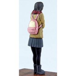F-8］1/35 インジェクションプラスチックキット さやか先輩(高3