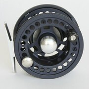 663765 [オラクルVLA ネイビー III リール 外径69mm]