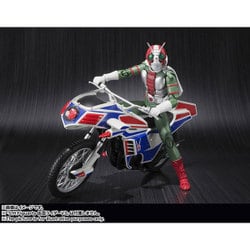 仮面ライダーV3   ハリケーン　S.H.フィギュアーツ　バンダイ Amazon.co.jp: TAMASHII NATIONS S.H.フィギュアーツ 仮面