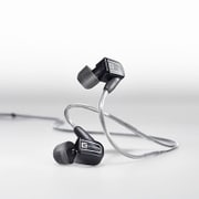 インイヤーヘッドホン ブラック IQ Pro