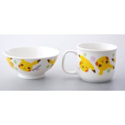ピカチュウ　皿、マグカップ、食器まとめ 画像6 / 9＞“ピカチュウの顔形”食器がキュート！ポケモン景品に