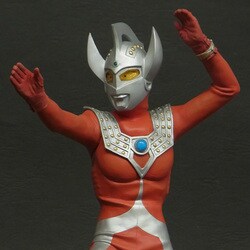 X-PLUS ウルトラマンタロウ