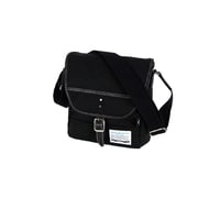 B3JJ500309 [ショルダーバッグ 縦型 ブラック 4L]