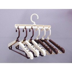専用　ハンガー ヨドバシ.com - シンセーインターナショナル 伸縮6連ハンガー