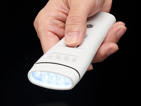 ヨドバシ.com - ヤザワ Yazawa NCHSMN03WH [充電式LED人感明暗 ヨドバシ.com - ヤザワ Yazawa NCHSMN03WH [充電式LED人感明暗