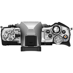 OLYMPUS OM-D E-M5 Mark II シルバー オリンパス OLYMPUS OM-D E-M5 Mark II ボディ [シルバー] 価格