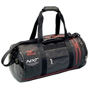 33JB500196 [ボストンバッグ 30L ブラック×ブラック×レッド]