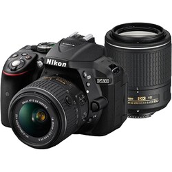 【新品・未開封】Nikon D5600 ダブルズームキット×２