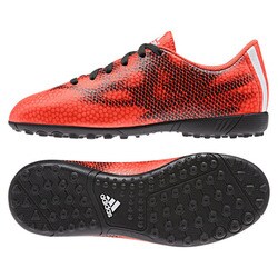 ヨドバシ.com - adidas 人工芝用 サッカートレーニングシューズ F5 ジュニア TF 18.5cm  ソーラーレッド×ランニングホワイト×コアブラック [B40563-185] 通販【全品無料配達】