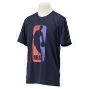 KAU01-S91894 [NBA ロゴ半袖Tシャツ メンズ 2XOサイズ DNVY]