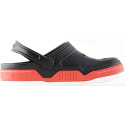 新品未使用 Crocs クロックス フロントコートクロッグ M7 黒/赤 新品未使用 Crocs クロックス フロントコートクロッグ M7 黒/赤