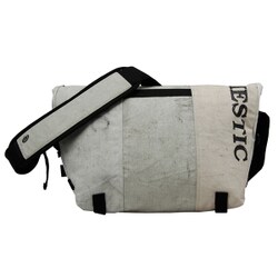 バッグ TIMBUK2 Terracycle Messenger Bag M White 郵便袋の生地を再利用したエコな限定バッグ ティンバック2 テラ
