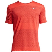 646796-647 [Dri-FIT クール ストライプ テイルウィンド クルー ランニングシャツ メンズ Mサイズ ダーリングレッド]