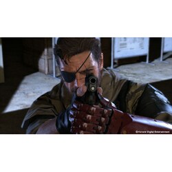 PlayStation4 -  ps4  メタルギア ソリッド V リミテッドパック 本体 PlayStation4 METAL GEAR SOLID V LIMITED PACK THE PHANTOM