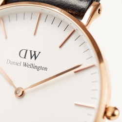 【新品未使用】ダニエルウェリントン 腕時計 ローズゴールド　DW001000356000円で大丈夫です