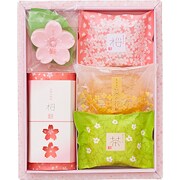 HAG-10 [うるおいの石鹸ぎふと 花がさね 石鹸80g×3/石鹸43g×1/入浴料「桜」×1]
