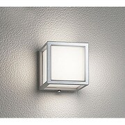 人感センサ付き LEDポーチライト 6.2W 防雨型 電球色タイプ マットシルバー色 OG254613