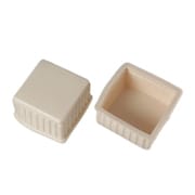 00057068-001 [脚キャップ 45mm 角 白 2個入]