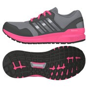 S83106 225 [ランニングシューズ OZWEEGO BOUNCE STABILITY W (オズウィーゴ バウンス スタビリティー) レディース 22.5cm グレー/アイロンメット/ソーラーピンク]