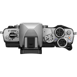 OLYMPUS OM−D E−M10 Mark Ⅱ シルバー Amazon | OLYMPUS OM-D E-M10 ダブルズームキット シルバー