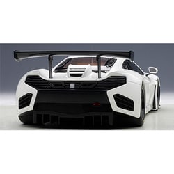 未使用　1/18　オートアート　マクラーレン　12C　GT3　白　ホワイト Amazon | AUTOart 1/18 マクラーレン MP4-12C GT3 (ホワイト