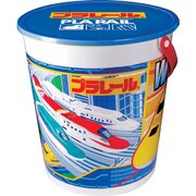 お菓子入りバケツ プラレール