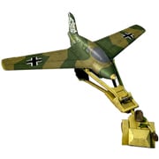 UR14504 [エアクラフトシリーズ ドイツ メッサーシュミット Me163Bコメート＆牽引車 1/144スケール 2機セット]