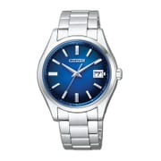The CITIZEN（ザ・シチズン） エコ・ドライブ搭載 3針デイト ブルーダイヤルモデル メンズ AQ4000-51L