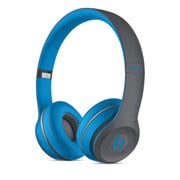 MKQ32PA/A Beats by Dr.Dre Solo 2 ワイヤレスオンイヤーヘッドフォン Active Collection フラッシュブルー