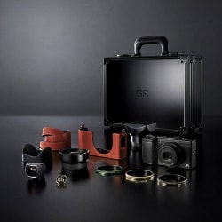 ヨドバシ.com - リコー RICOH GR II Premium Kit 10周年記念モデル ...